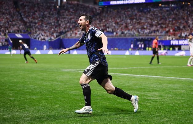 Lionel Messi anunció su retiro de la selección argentina
